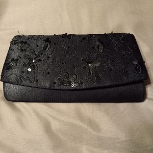 Elegant Black Floral Clutch